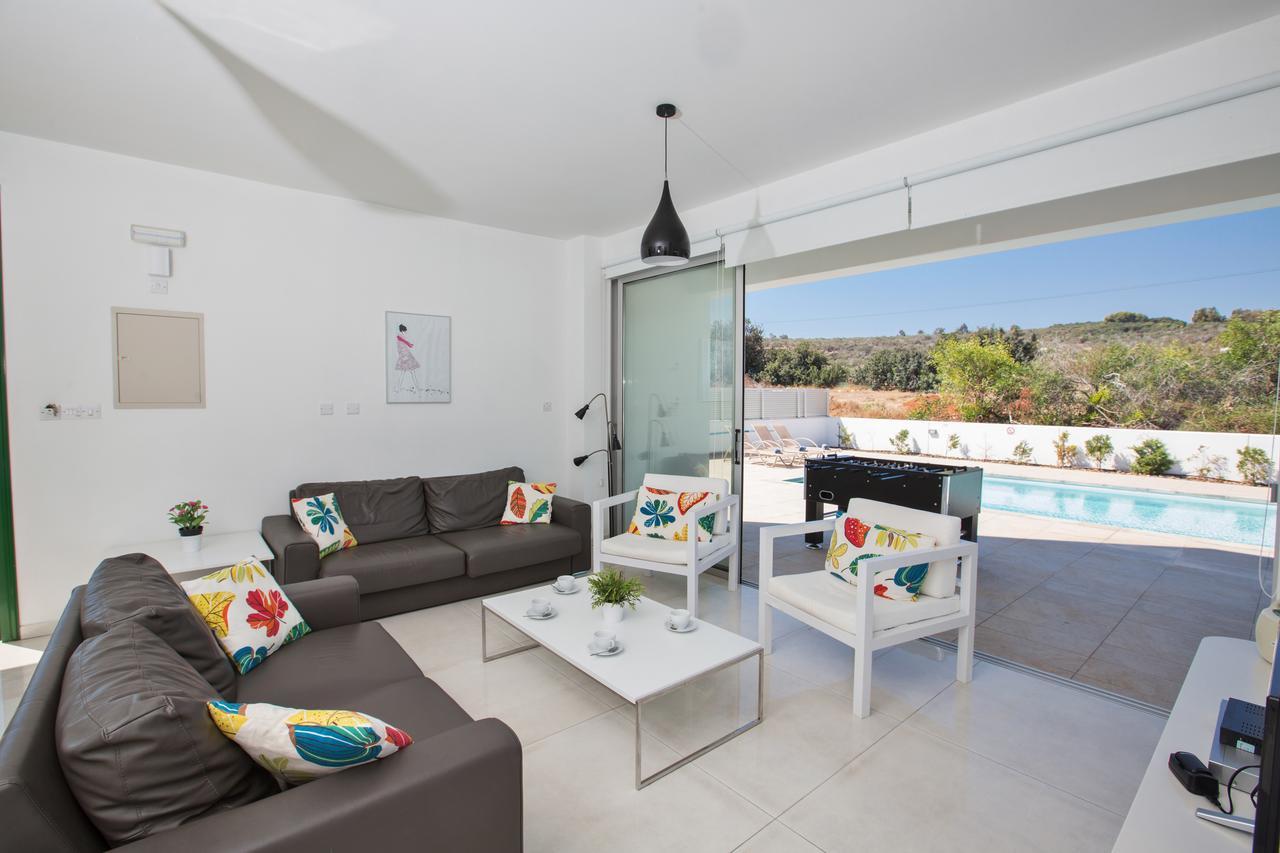 Greco Villas 普罗塔拉斯 外观 照片